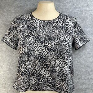 Vince Camuto Women’s Medium Leopard Animal Print Blouse Short Sleeve Top‎ Shirt